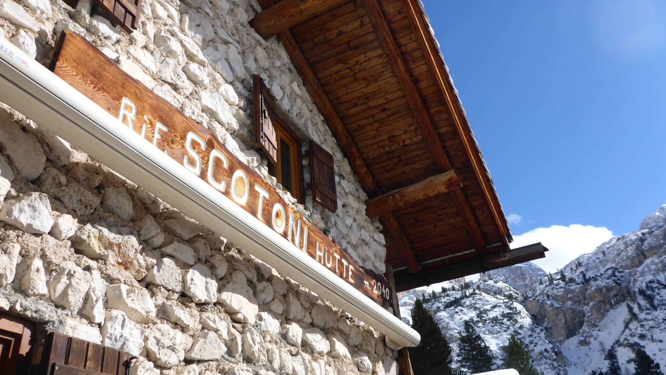 Read more about the article Winterzauberwelt in den Dolomiten
